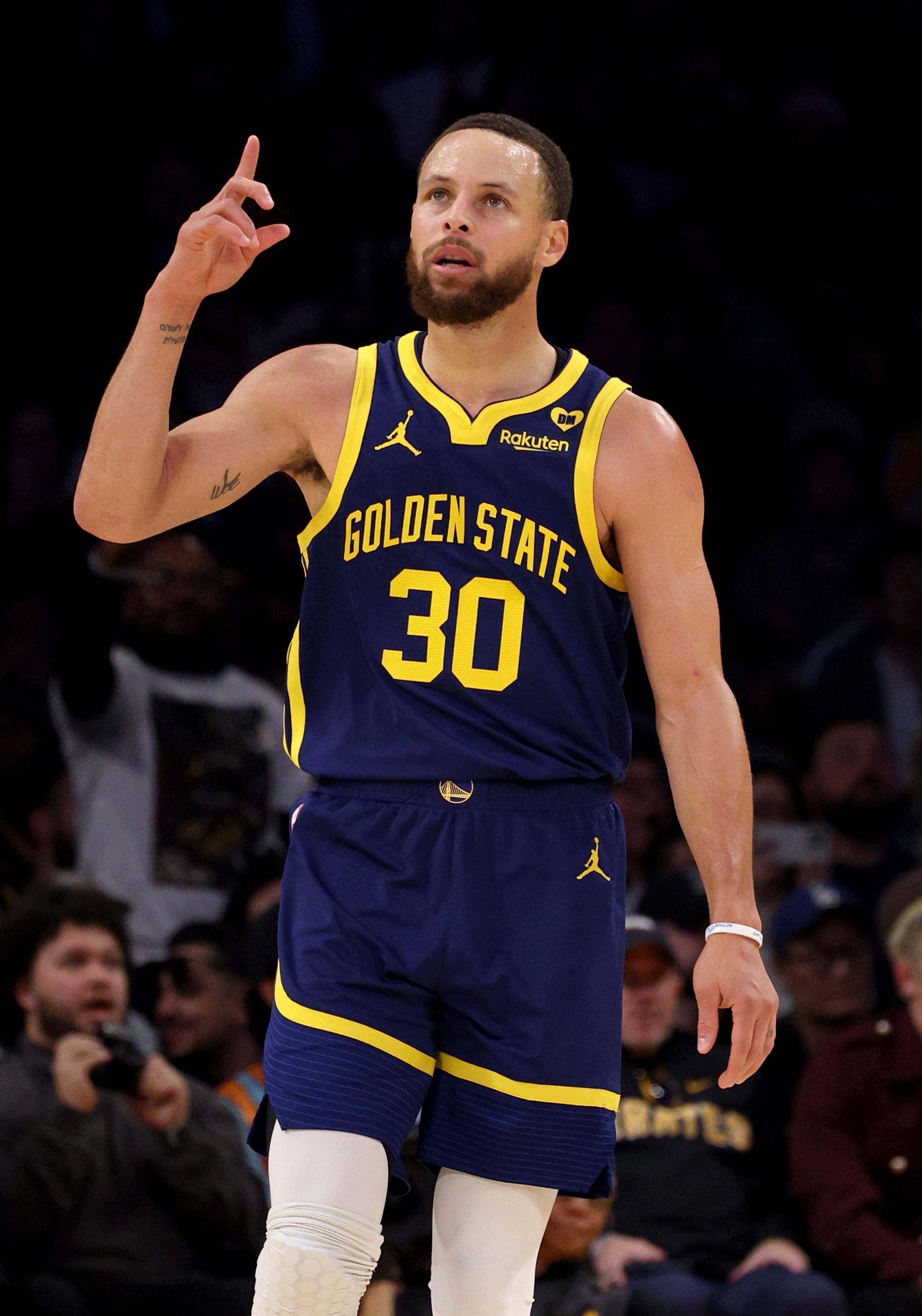 军路上奋战 军路上奋战