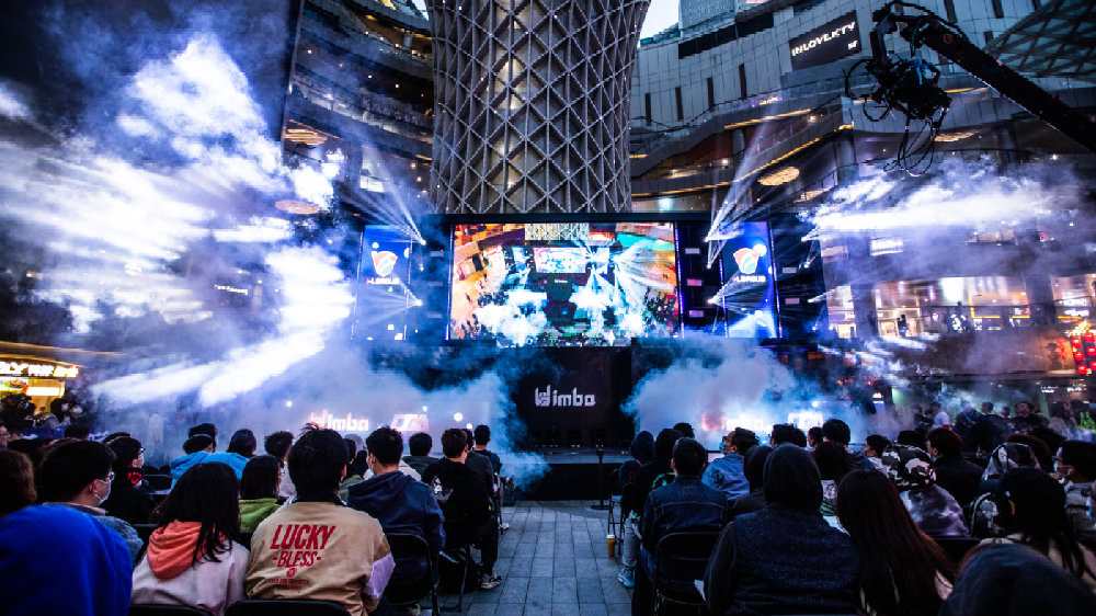 队报：巴黎FC将签下南特前锋摩西-西芒，转会费700万欧